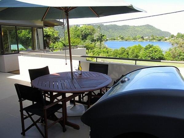 Lake View Okareka - Lake Okareka Holiday Home Lake Tarawera Exterior foto